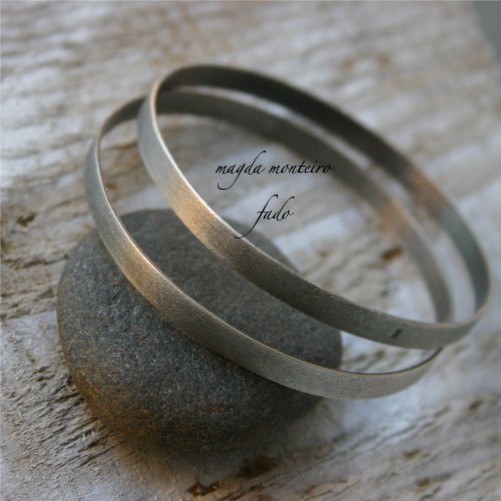 bangles fado