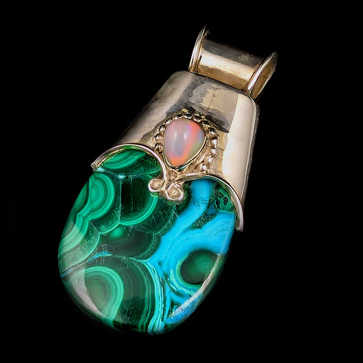 wisiory Królowa szmaragdowych lasów - malachit