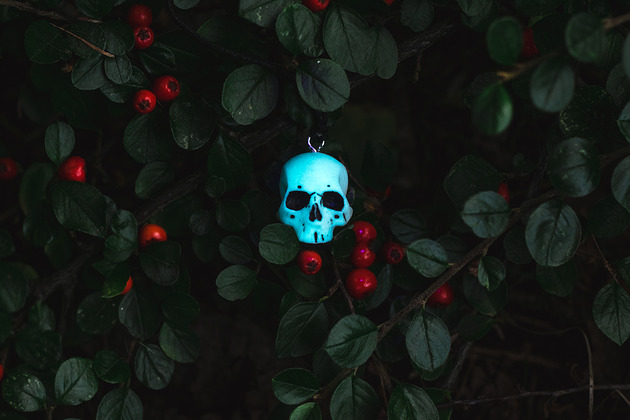 wisiory Wisior Czaszka Świecąca