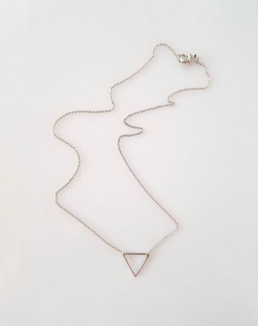 srebrne naszyjniki Naszyjnik geometryczny Slim Triangle v silver