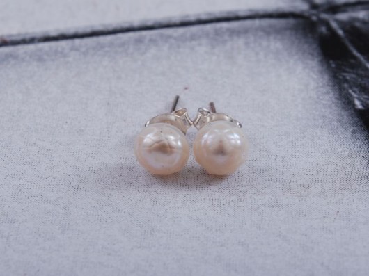 PEARL DROPS Dorota Oyrzanowska