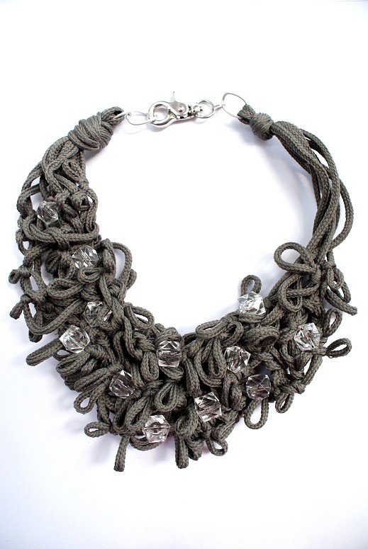 Klejnoty w szarości  Republika jewelry