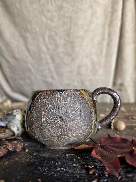kubki Jeż, kubek z jeżem, kubek sgraffito leśny jeż, kubek dla jesieniary