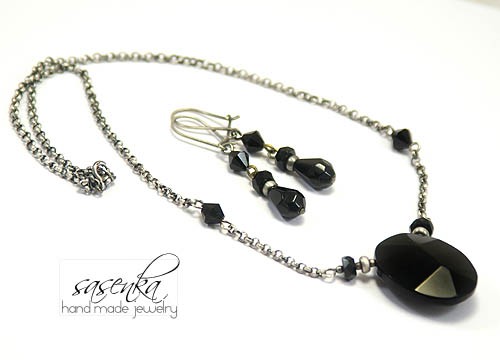 BLACK CRISTAL sasenka