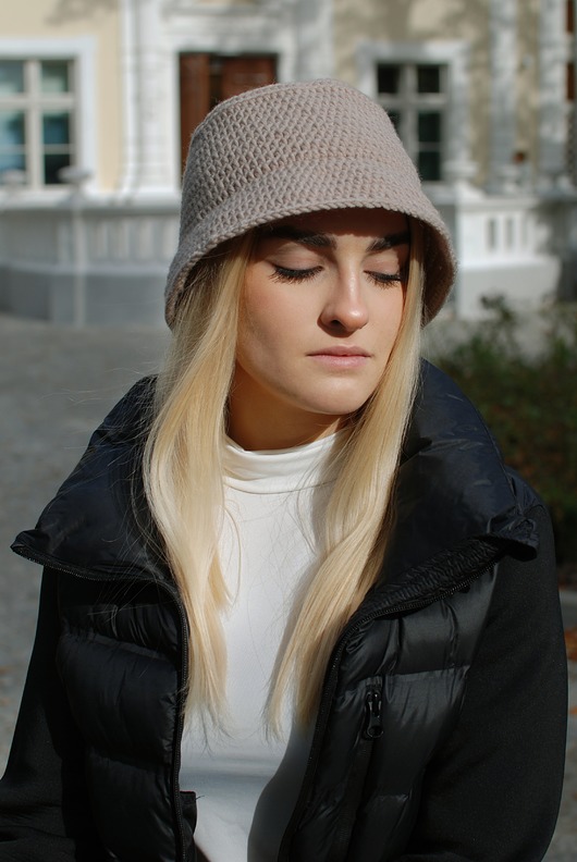 czapki damskie Kapelusz Bucket Hat  FLOSSY