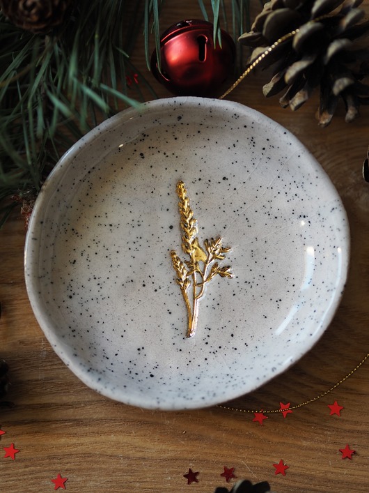 pojemniki na biżuterię Spodek na biżuterię lub palo santo