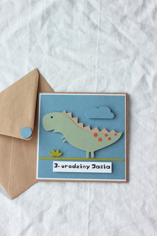 kartki scrapbooking Rex. Kartka urodzinowa z dinozaurem
