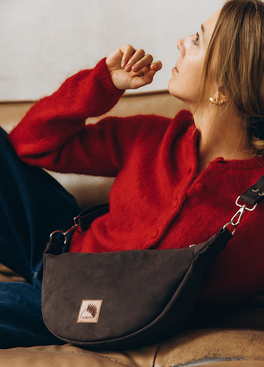 torby na ramię Mini ROGALIK z nubuku ekologicznego w kolorze brunatnym