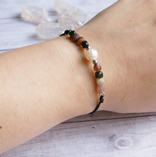 bransoletki z kamieni naturalnych Amulet - turmalin & perła