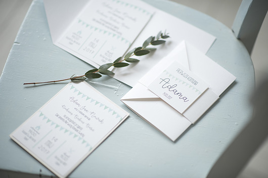 zaproszenia na komunię Zaproszenie na Pierwszą Komunię FLAGS II