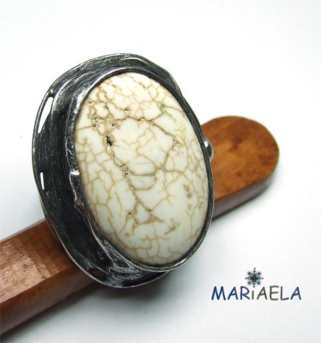 BABCINY HOWLIT MARIAELA