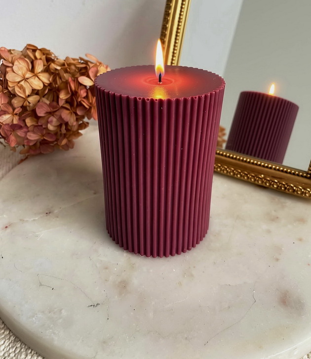 świeczniki i świece Świeca ekologiczna sojowa dekoracyjna walec "Burgundy Touch" 100x70mm