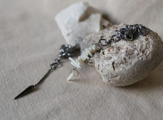 kolczyki - inne Asymetryczne kolczyki z hematytem