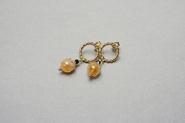 kolczyki z kamieniami Kolczyki Alloys Collection - Cytryn i spinel 