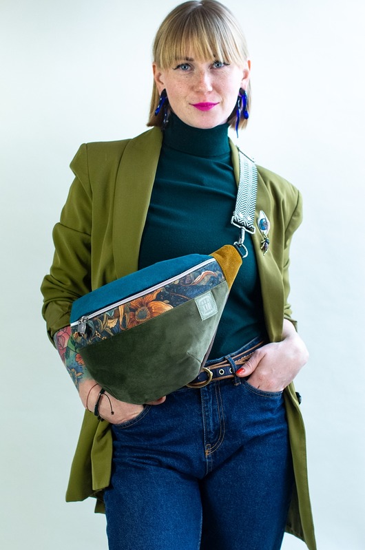 saszetka nerka Damska nerka handmade KWIATOWY OBRAZ