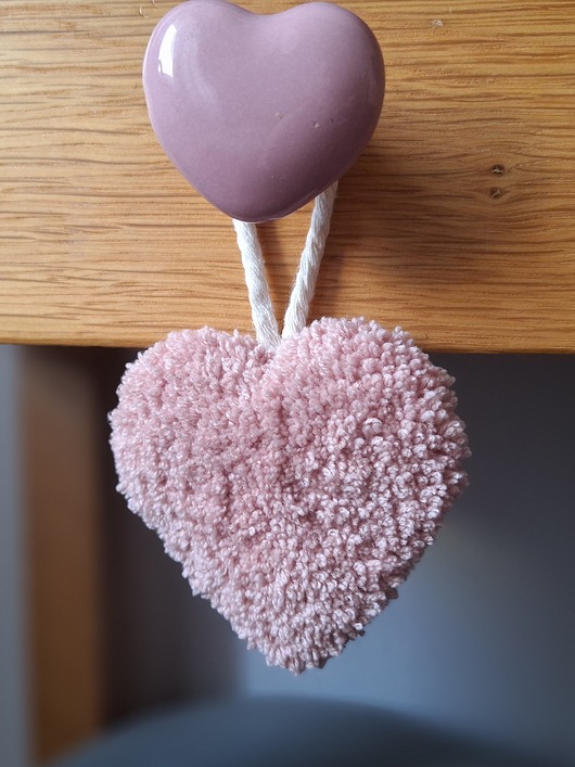 obrazy i plakaty do pokoju dziecięcego Pudrowe Serce do Pokoju Dziecka 