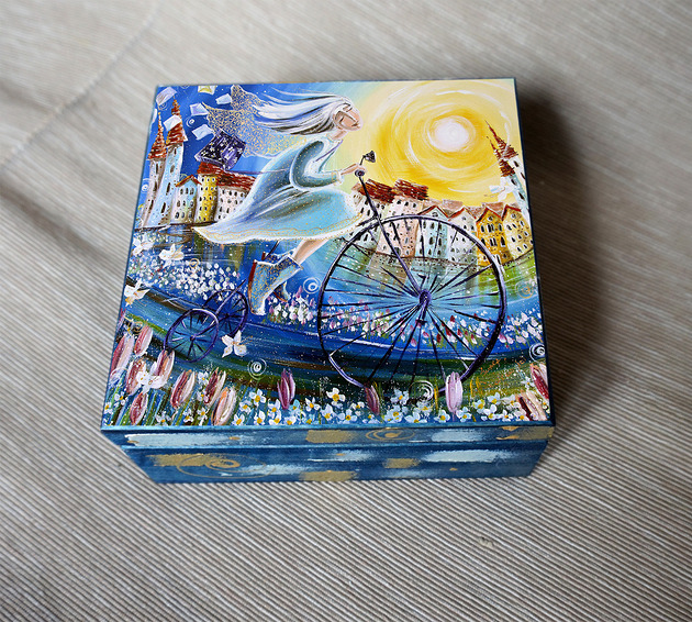 skrzynki, kufry i pudła Szkatułka "Poranek na dobre wiadomości"