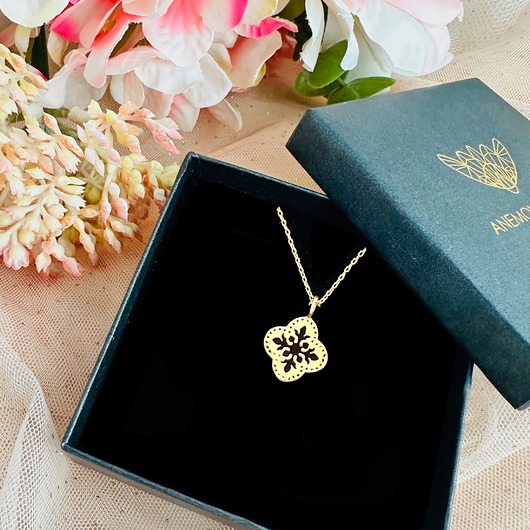 złote naszyjniki Orientalny filigranowy naszyjnik, Pozłacane Srebro