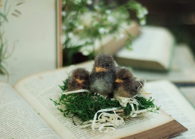 figurki i rzeźby Ptasia mama- Waldorf Toys