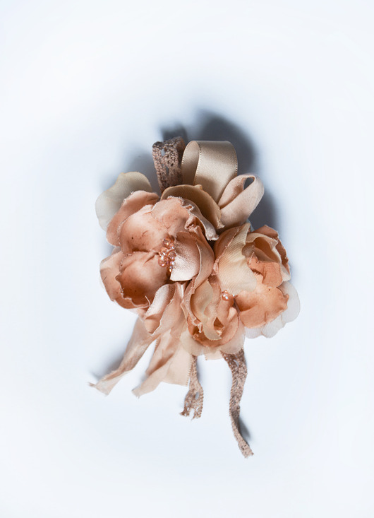 broszki Broszka w odcieniu zgaszonegu różu