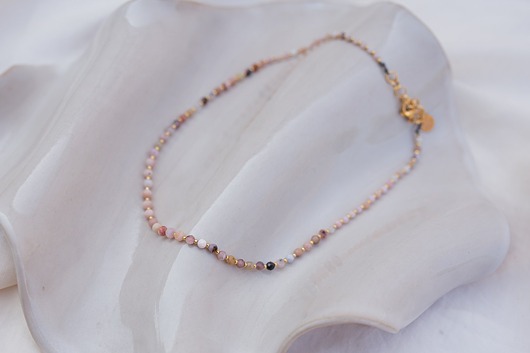 bransoletki z kamieni naturalnych Choker z fasetowanym Opalem Różowym