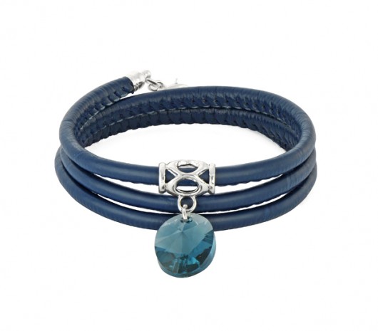 Navy blue eco leather with kryształ Swarovski pendant. Lavoga