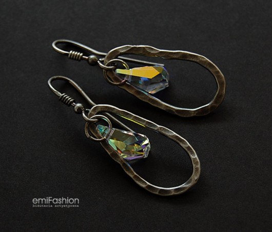 Srebro młotkowane i kryształ Swarovski Polygon MAREMI Jewelry