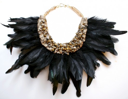 Royal shadow- model 'fly' Republika jewelry