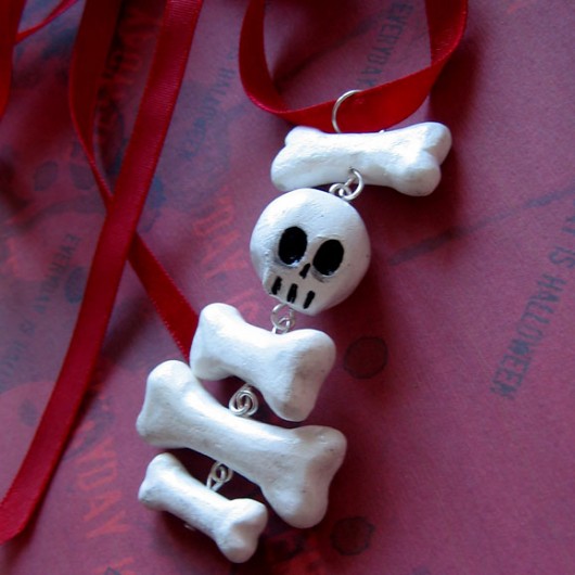 Piszczelak z serii Everyday is Halloween Monika Suska