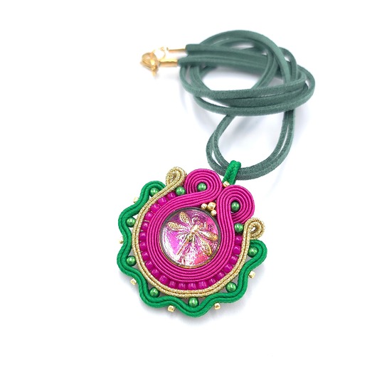 wisiory Wisiorek naszyjnik sutasz zielono różowy wiosenny  z ważką Malva