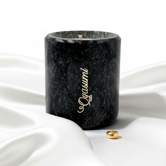 świeczniki i świece Świeca zapachowa z wosku oliwnego Dubajskie Piaski - Luxury Stone