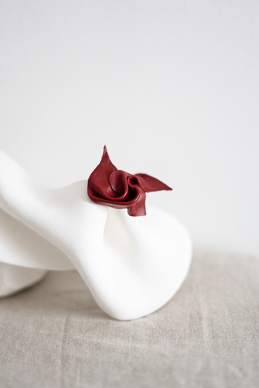 kolczyki - inne Kolczyki FAŁDY burgund