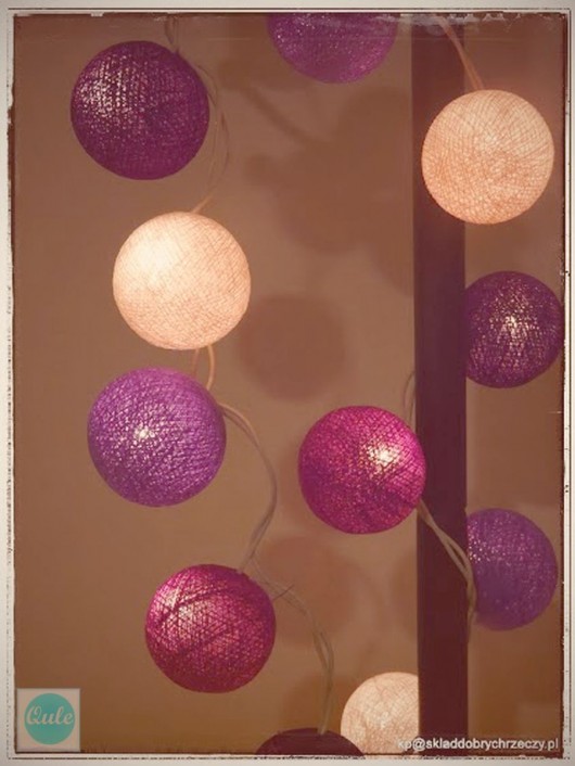 Qule Lampki Cotton Ball Light Fuksja qule