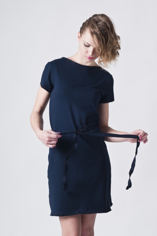 sukienki midi damskie navyBLUE.gm5