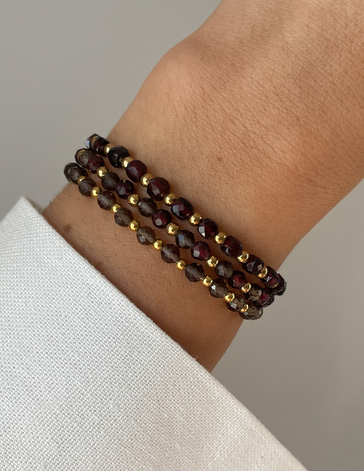 bransoletki z kamieni naturalnych Bransoletki na gumce - granat, kwarc dymny