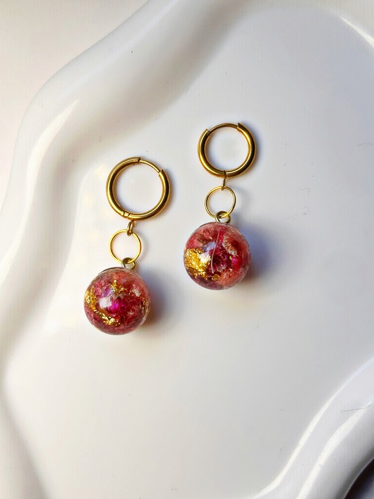 kolczyki z żywicy Kolczyki wiszące Kule Kwietne