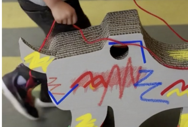 gry edukacyjne dla dzieci Doggy biały tekton dla starszych maluchów