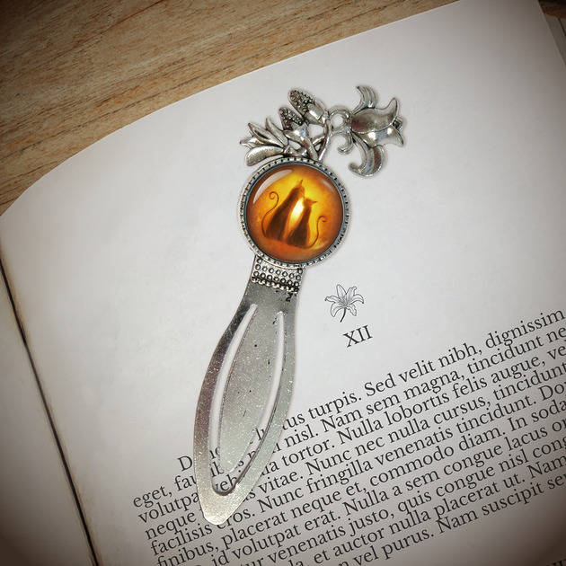 zakładki do książek Zakładka do książki - Kotki - lilia