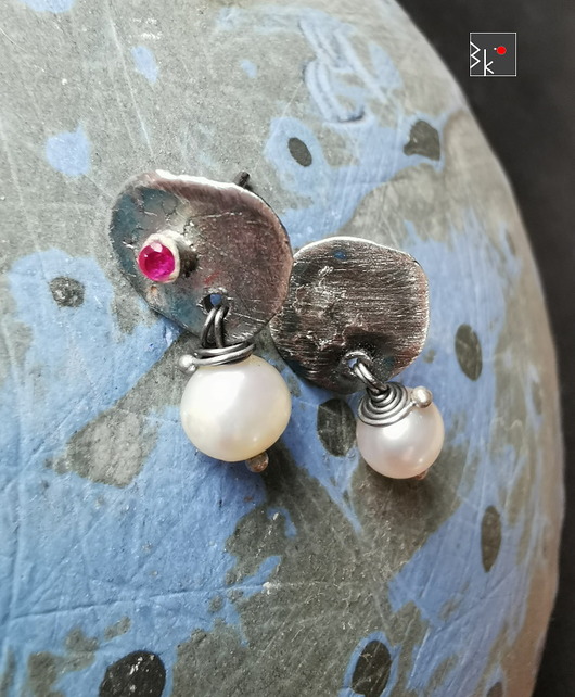 pearl Garfish Art Gallery