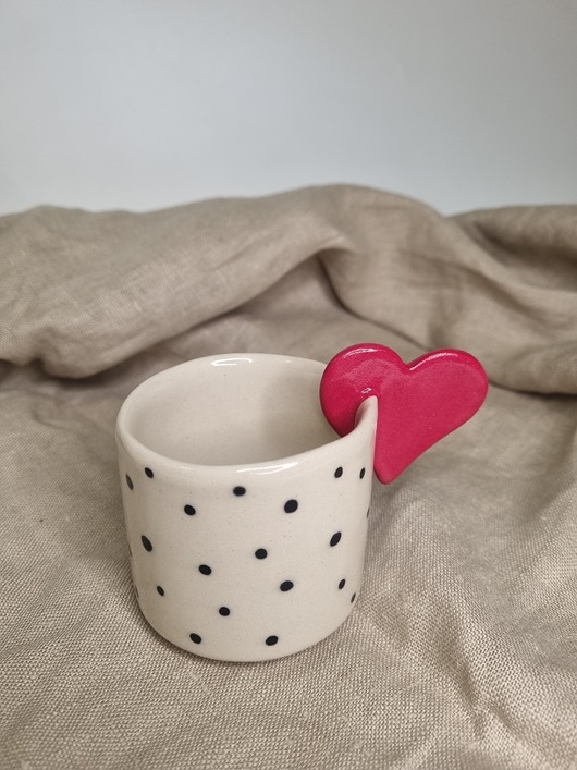 kubki Kubek ceramiczny SERDUSZKA
