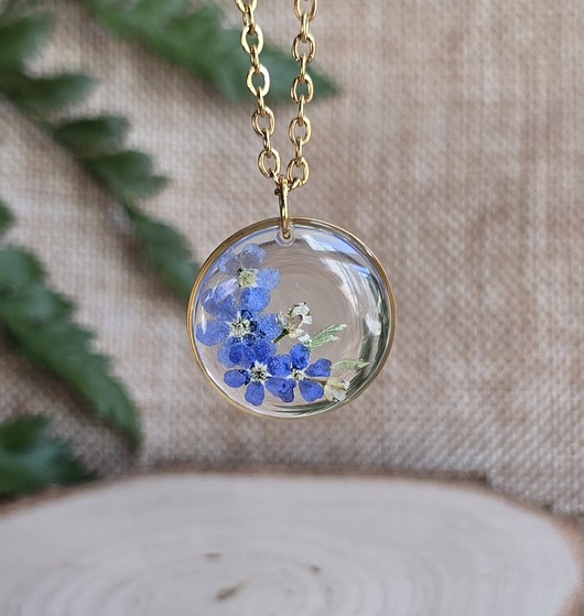 wisiory Wisiorek z niezapominajkami prawdziwe kwiaty złoty