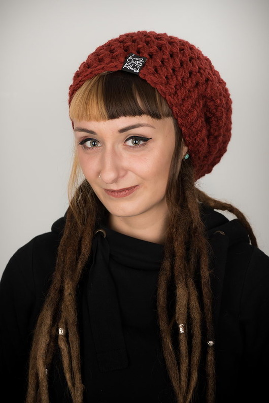 czapki damskie DreadLove Mono 26 - RDZAWA