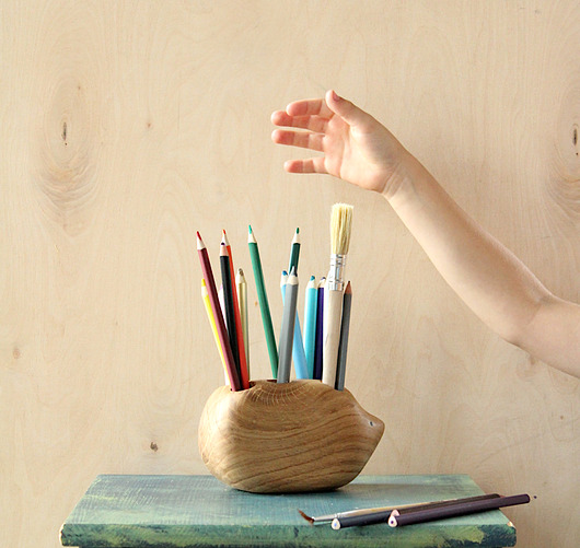 klocki i zabawki drewniane Jeż/ Eko przybornik na biurko, organizer drewniany na kredki