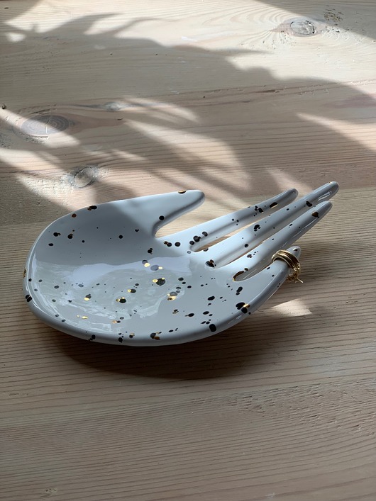 pojemniki na biżuterię Ceramiczna Dłoń Podstawka na Biżuterię w Złote Ciapki