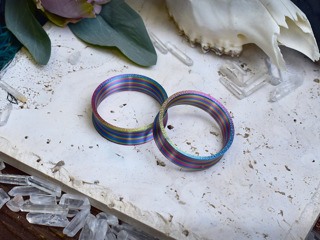 biżuteria różna Tunele do uszu 10-100mm / tęczowy twist  / plugi, tunele siodłowe