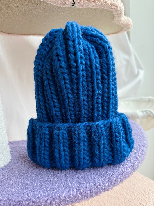 czapki damskie Gruba wełniana czapka beanie 100% wełna handmade kobalt niebieska