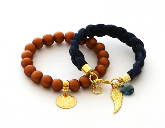 Mat glass & stap in caramel & navy blue. Lavoga