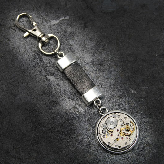 Breloczek steampunk- Rygo Djenka