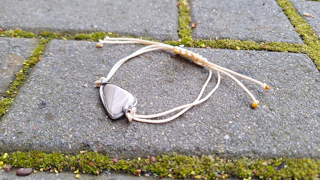 bransoletki wire wrapping Krzemień na lato  - bransoletka sznurkowa