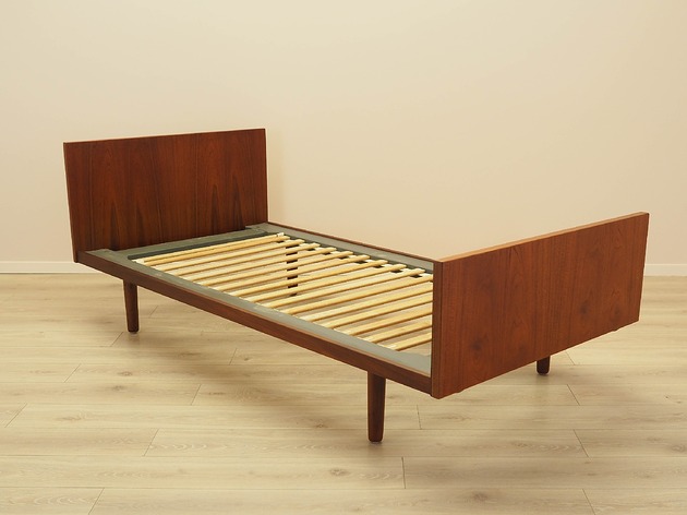 łóżka Łóżko tekowe, duński design, lata 60, Hans J. Wegner, Getama